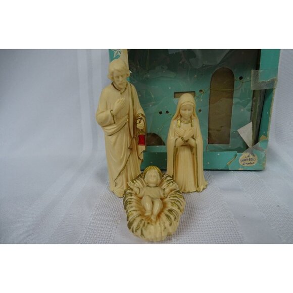 Vintage 8pc. Italy Nativity Set and 3 Piece Shiny Brite Hong Kong Nativity Set - Picture 5 of 7